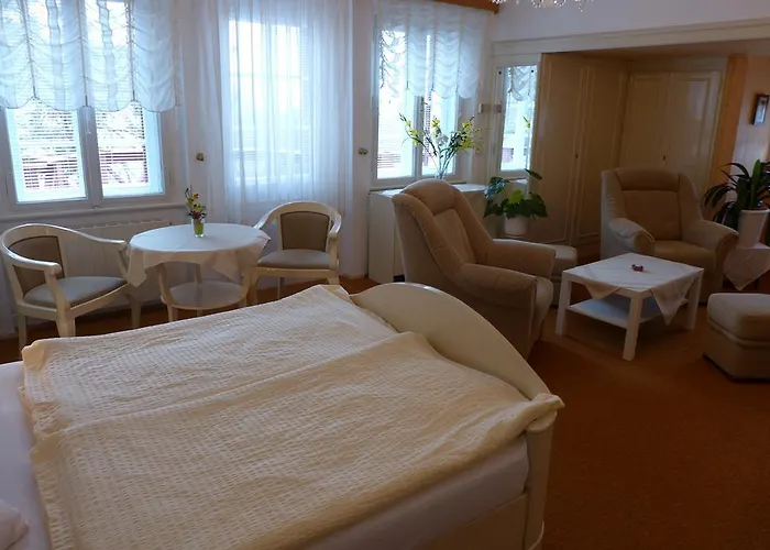 George Guest house